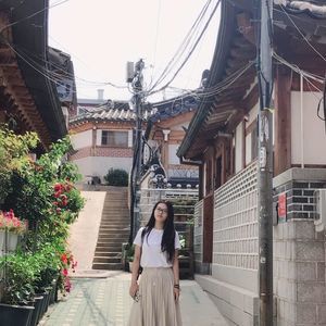 Meet your Posher, Vivien